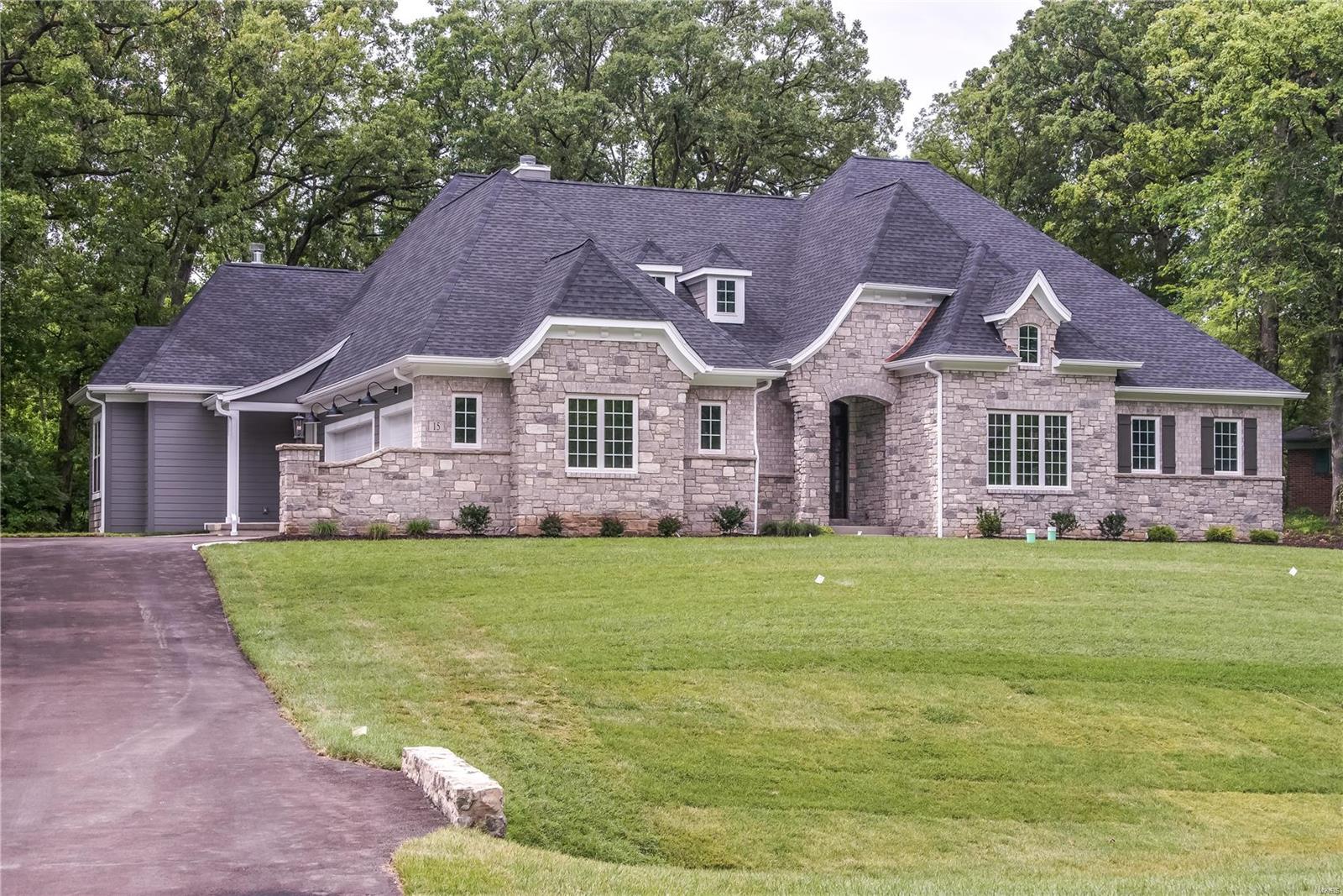 Sackson Woods - Residential