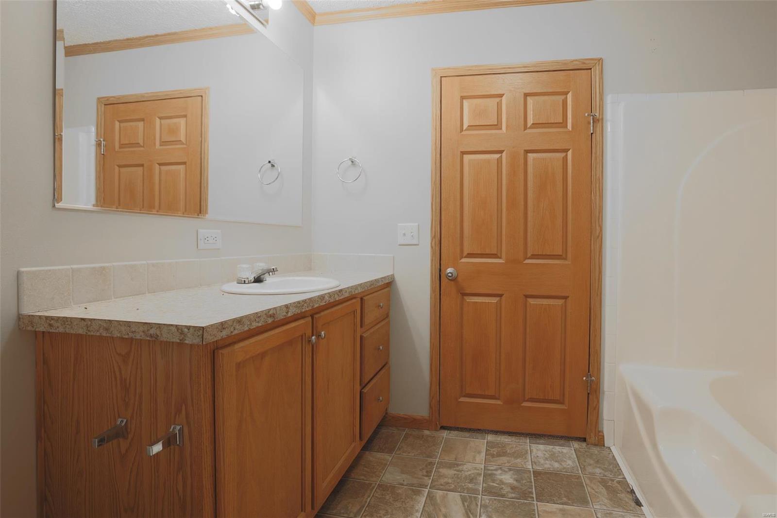 Closed Alley Way Add - Residential