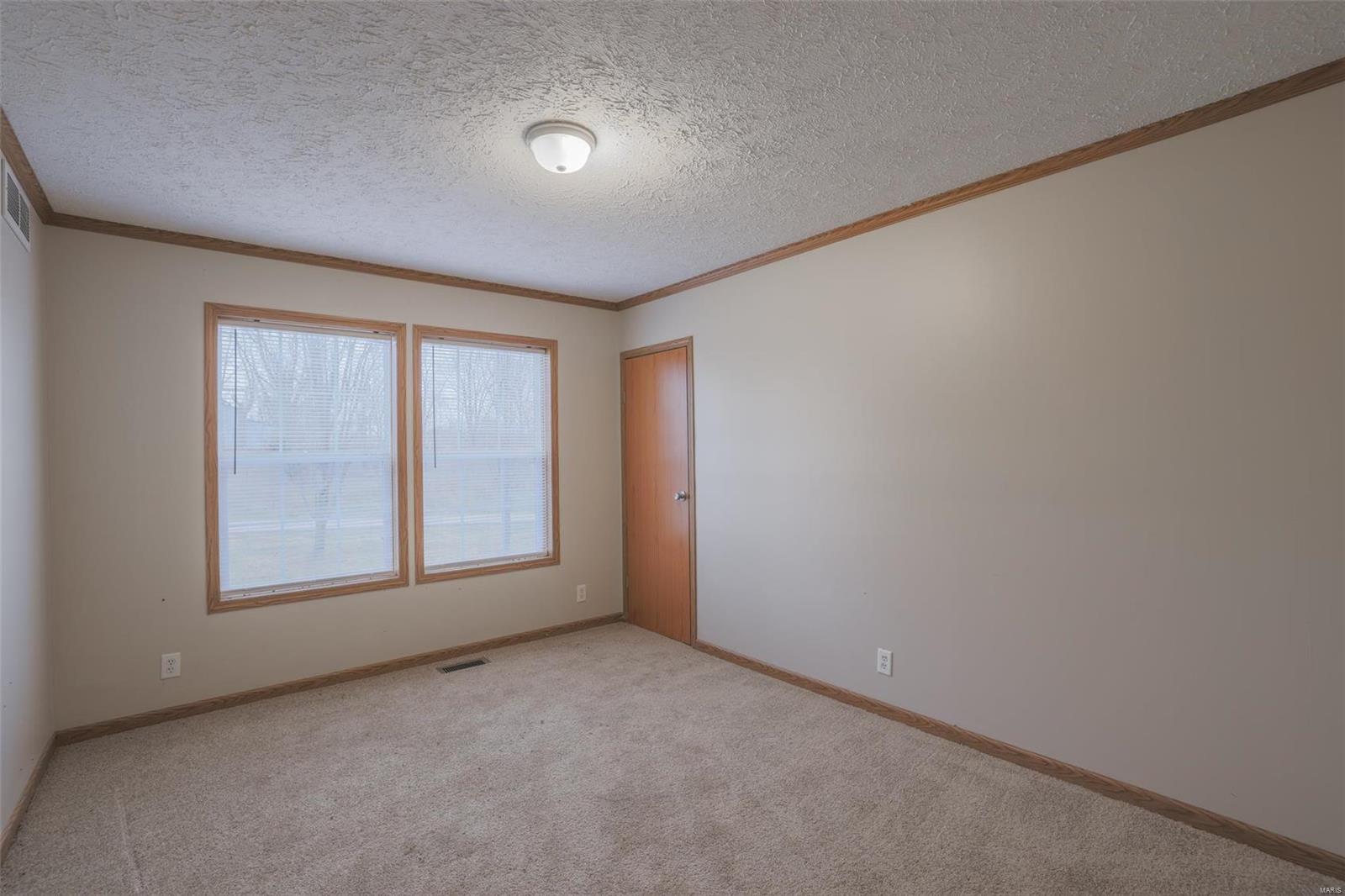 Closed Alley Way Add - Residential