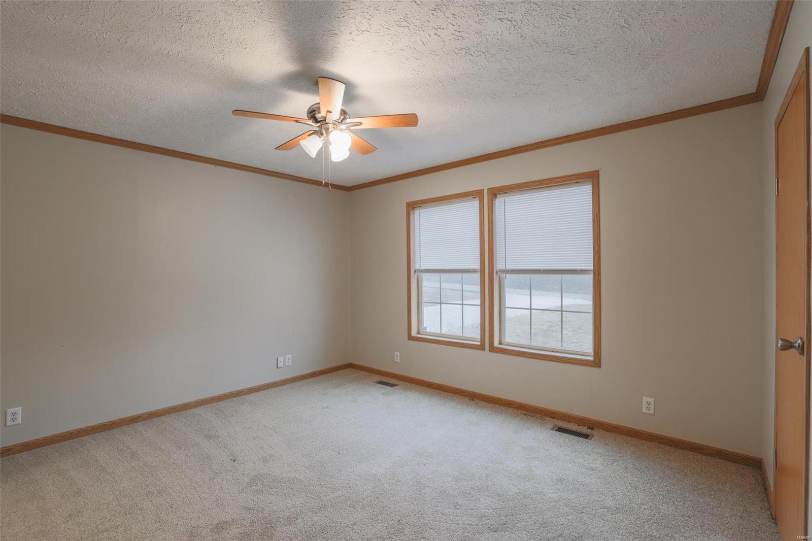 Closed Alley Way Add - Residential