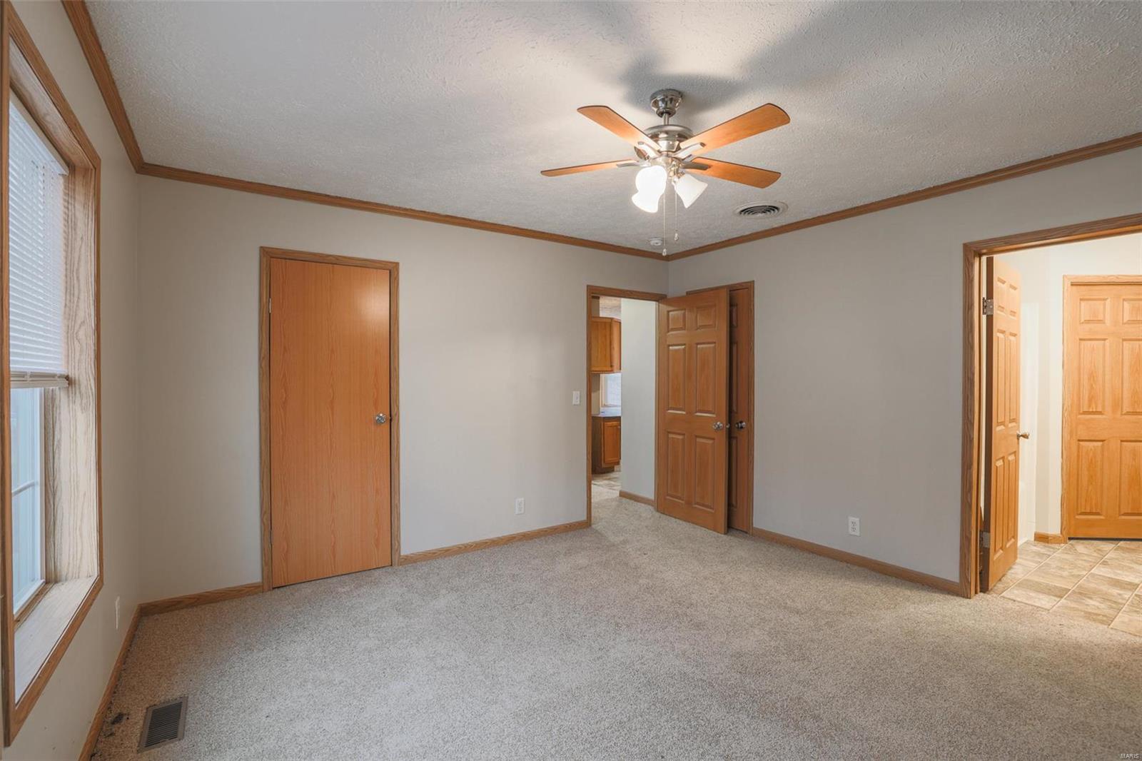 Closed Alley Way Add - Residential