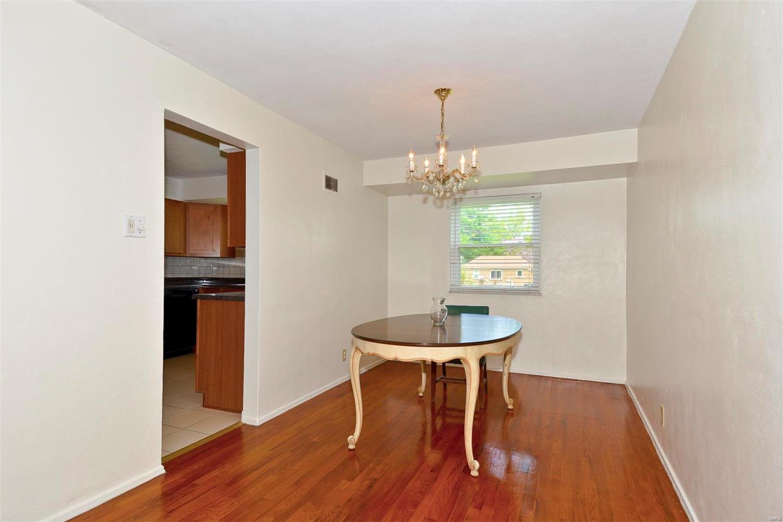 Saxon Manor 1 - Residential