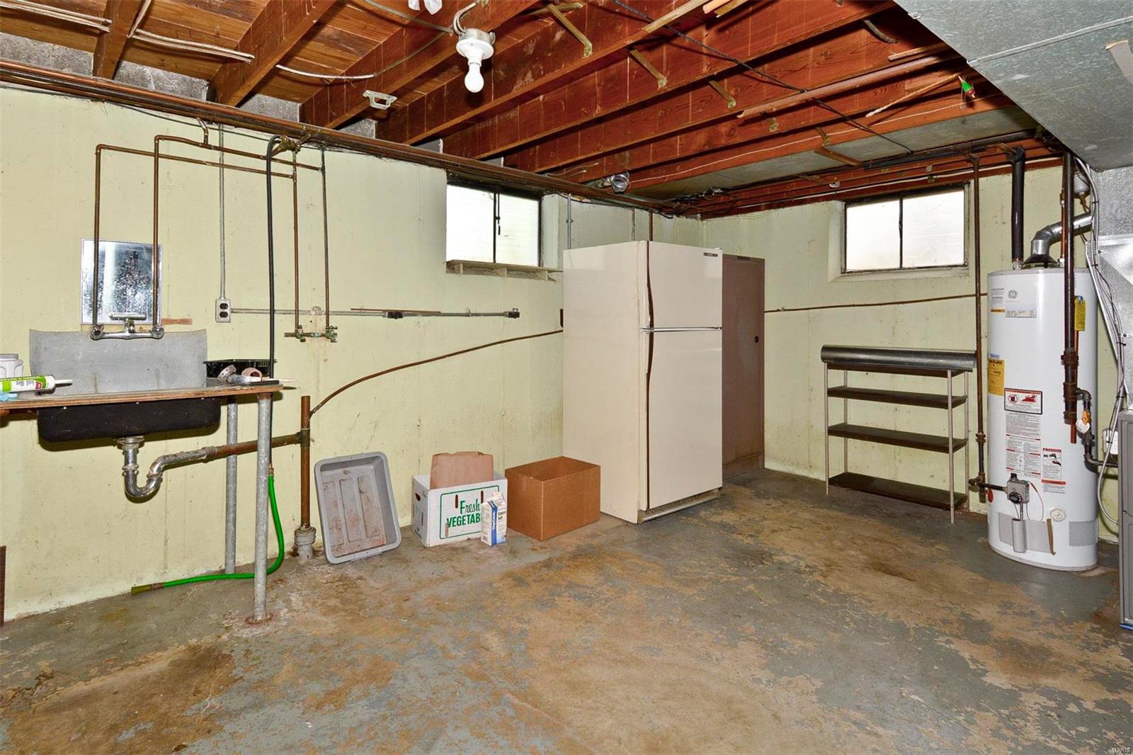 Saxon Manor 1 - Residential