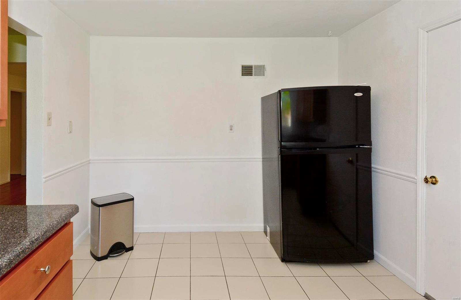 Saxon Manor 1 - Residential