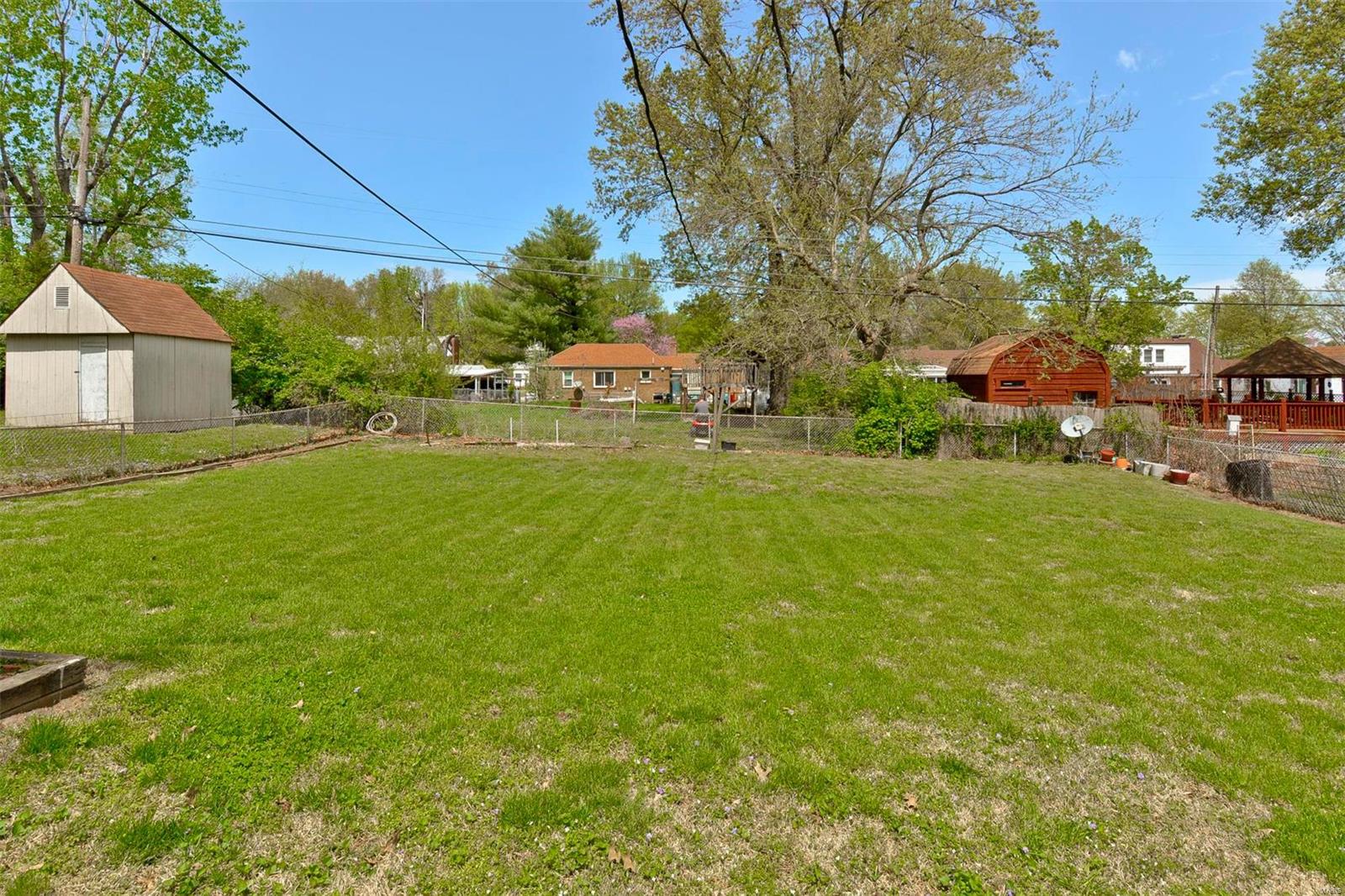 Saxon Manor 1 - Residential