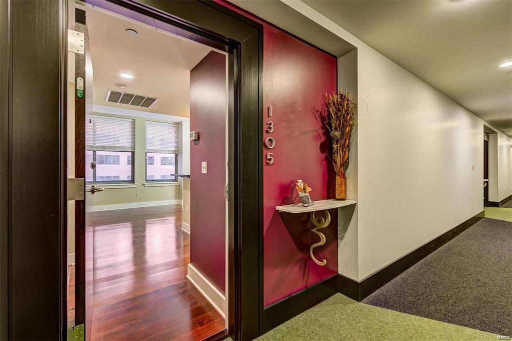 Marquette Bldg Upr Residental - Residential Lease