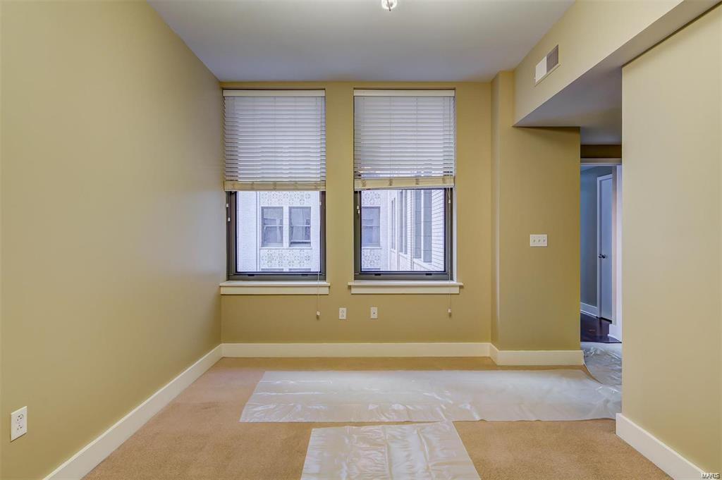 Marquette Bldg Upr Residental - Residential Lease