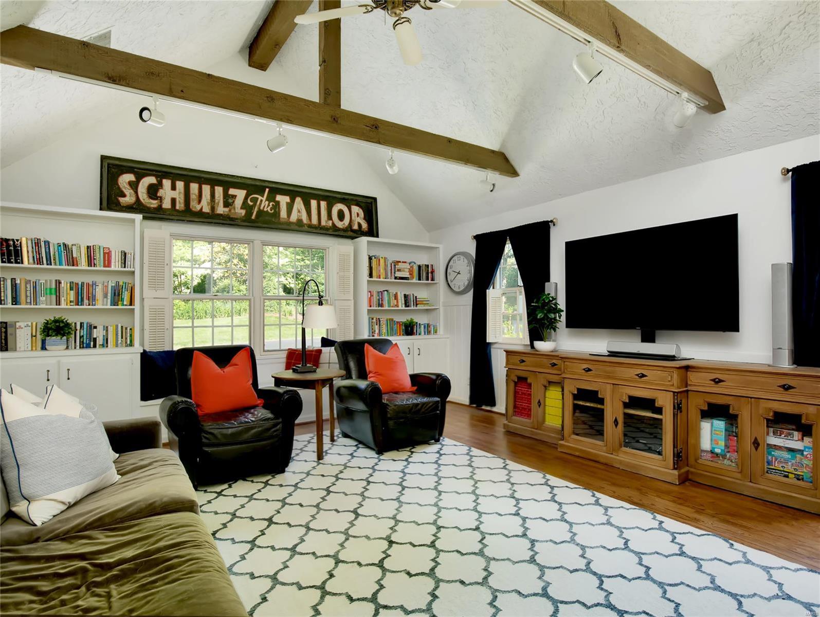 Georgian Acres - Residential