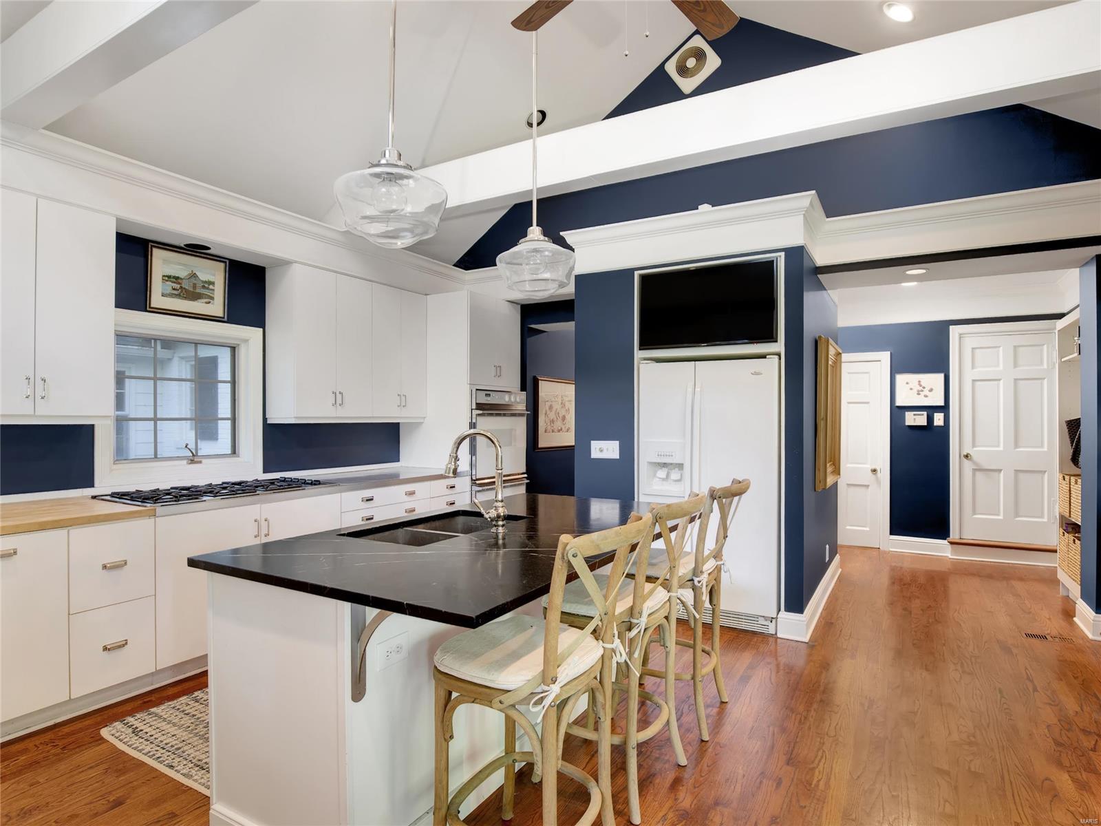 Georgian Acres - Residential