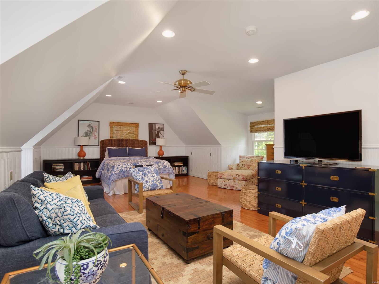 Georgian Acres - Residential