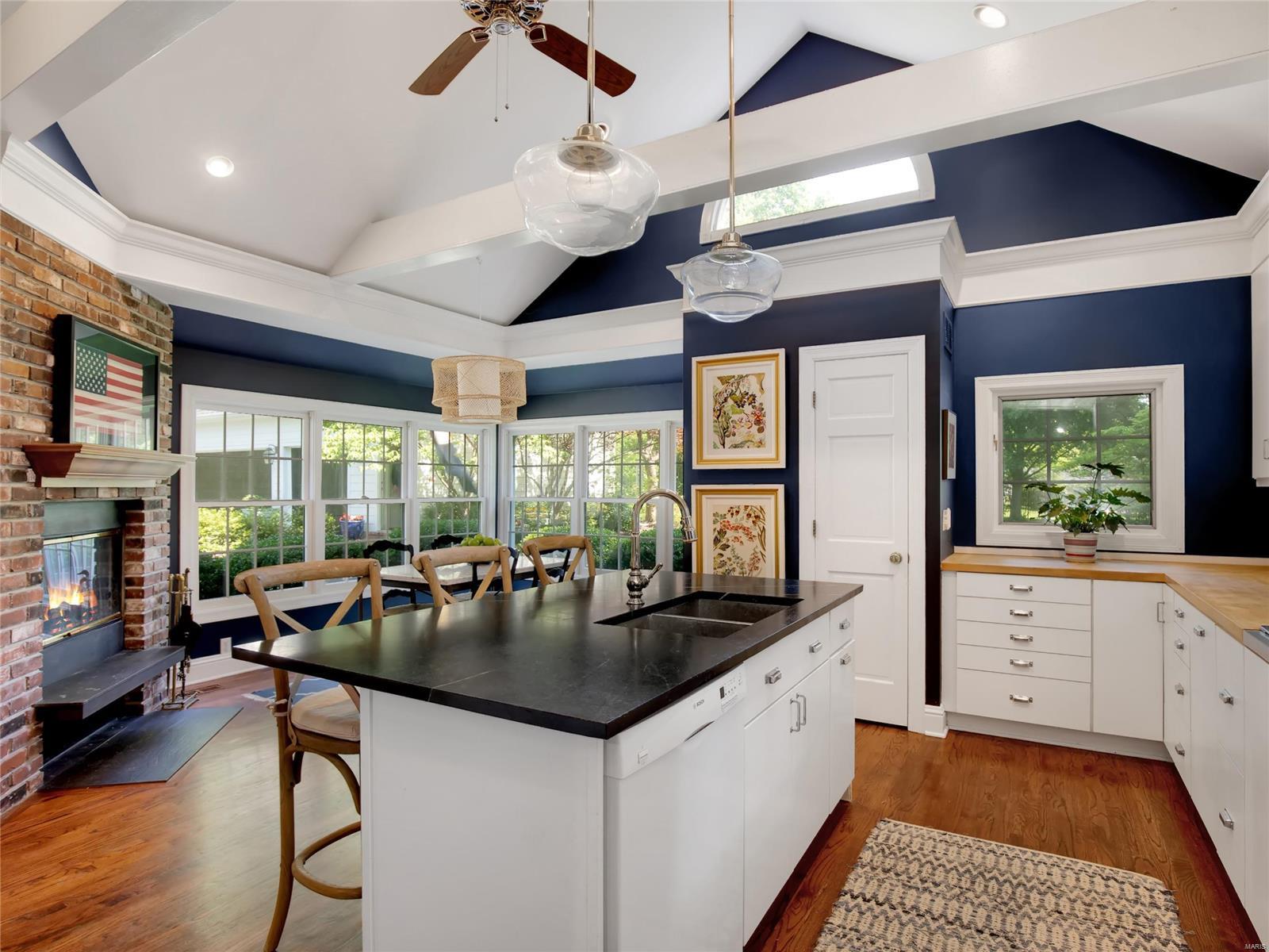 Georgian Acres - Residential