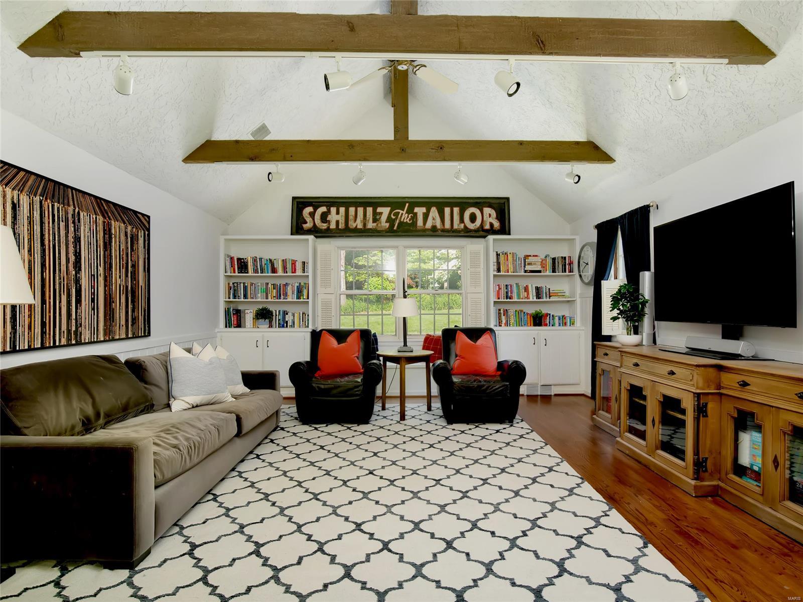 Georgian Acres - Residential