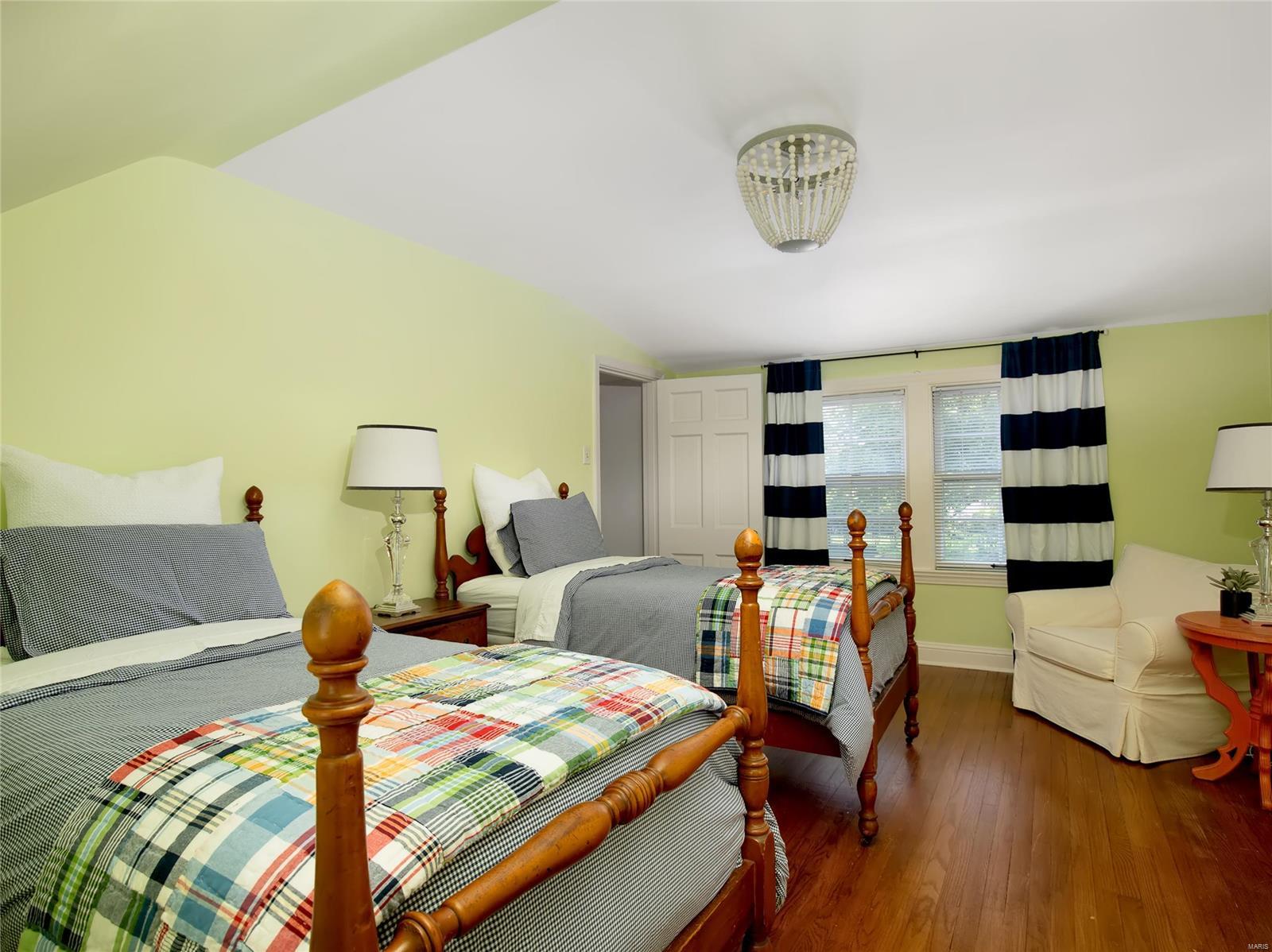 Georgian Acres - Residential