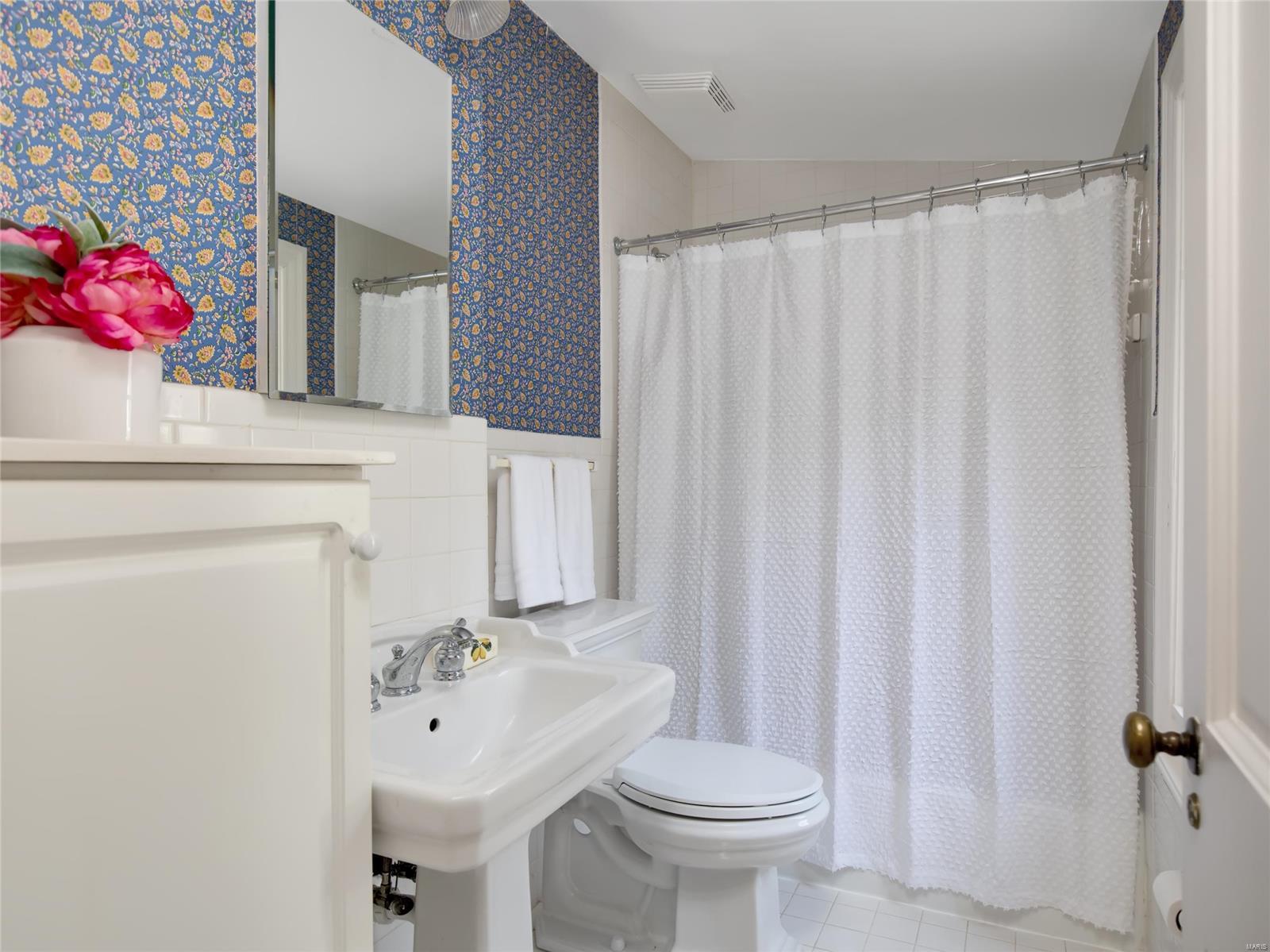 Georgian Acres - Residential