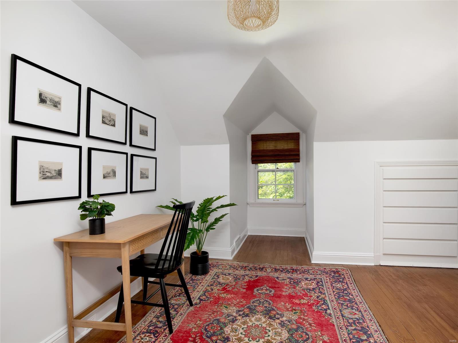 Georgian Acres - Residential