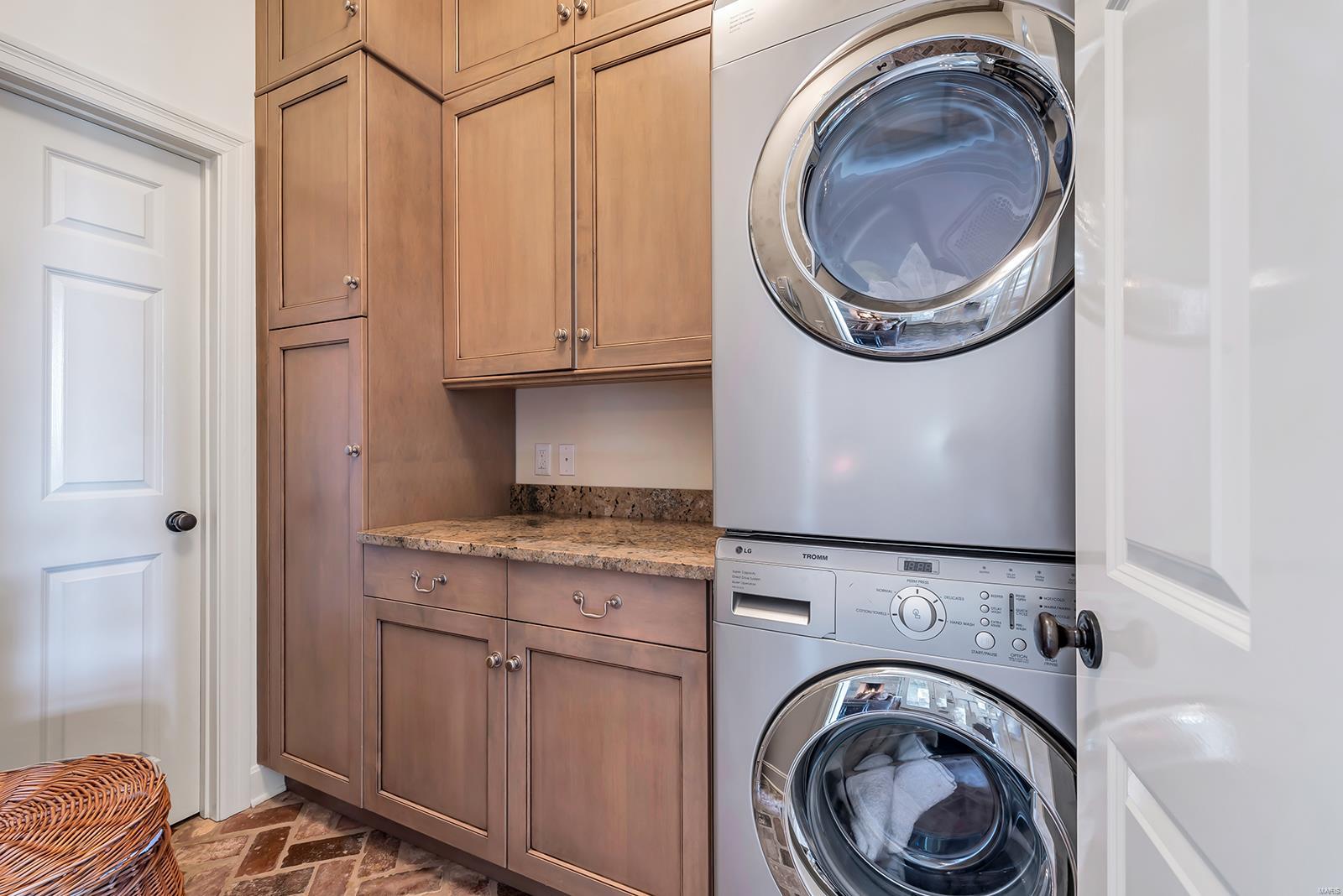 Tapawingo Place - Residential