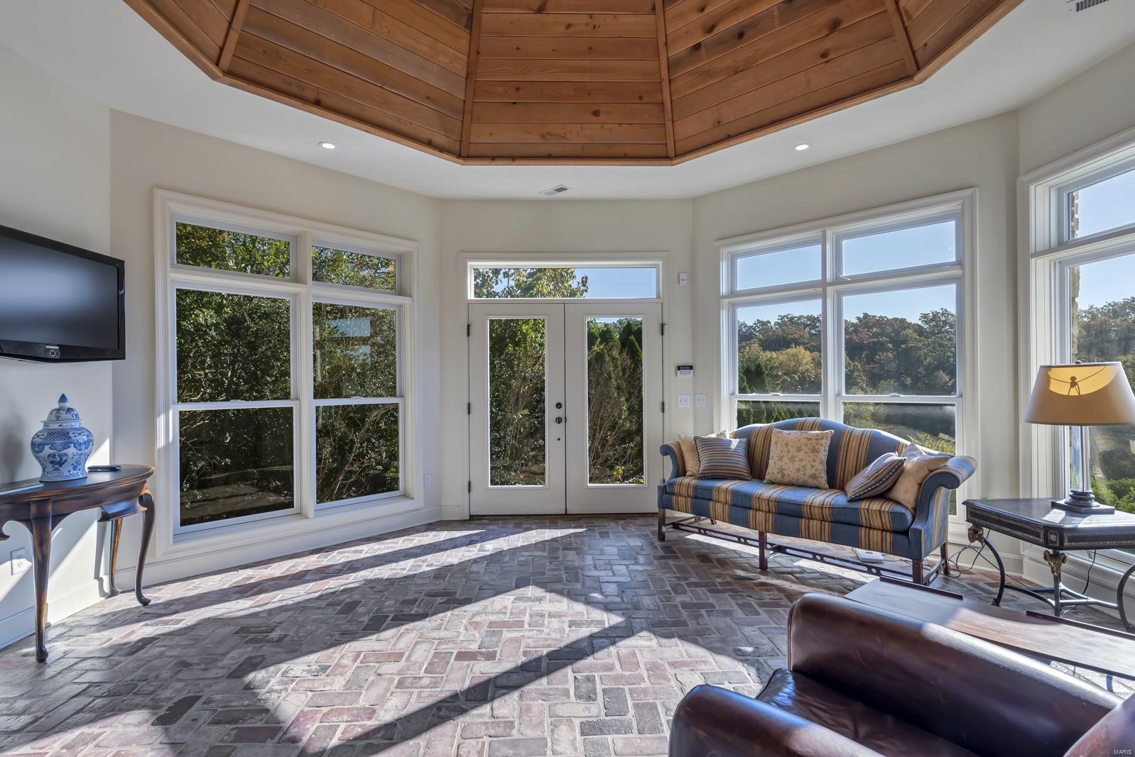 Tapawingo Place - Residential