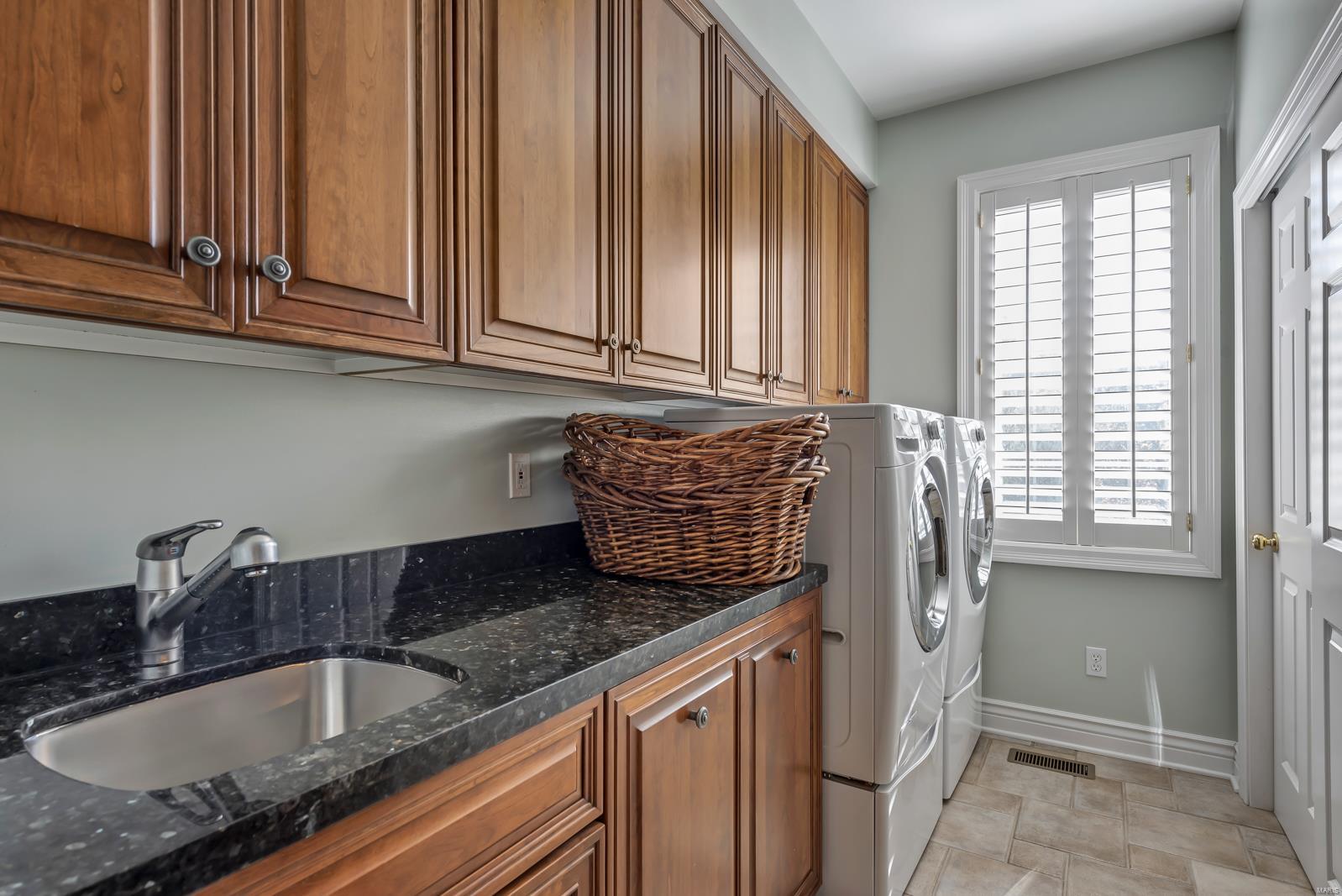 Tapawingo Place - Residential