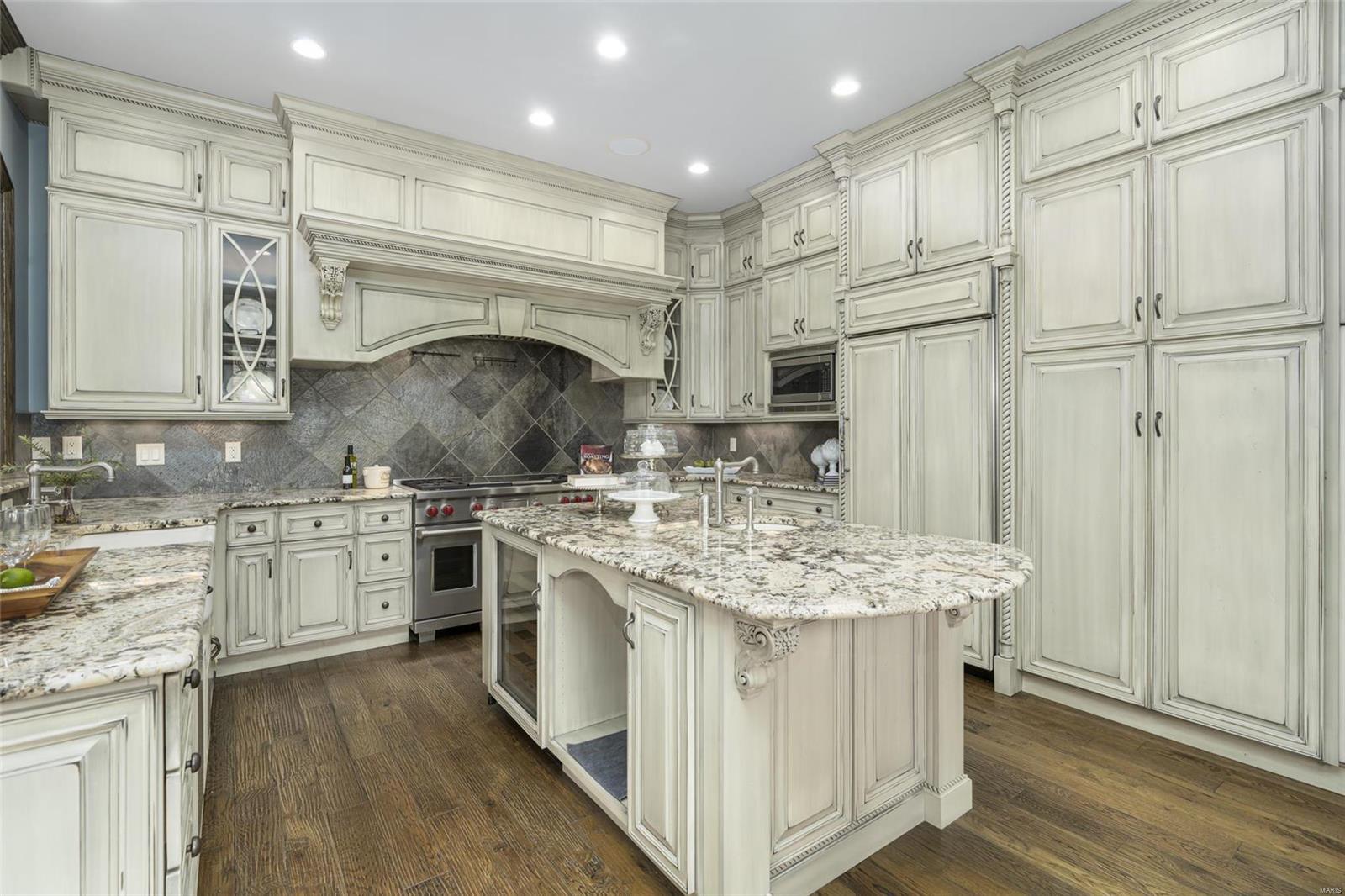 Clayton Gardens - Residential