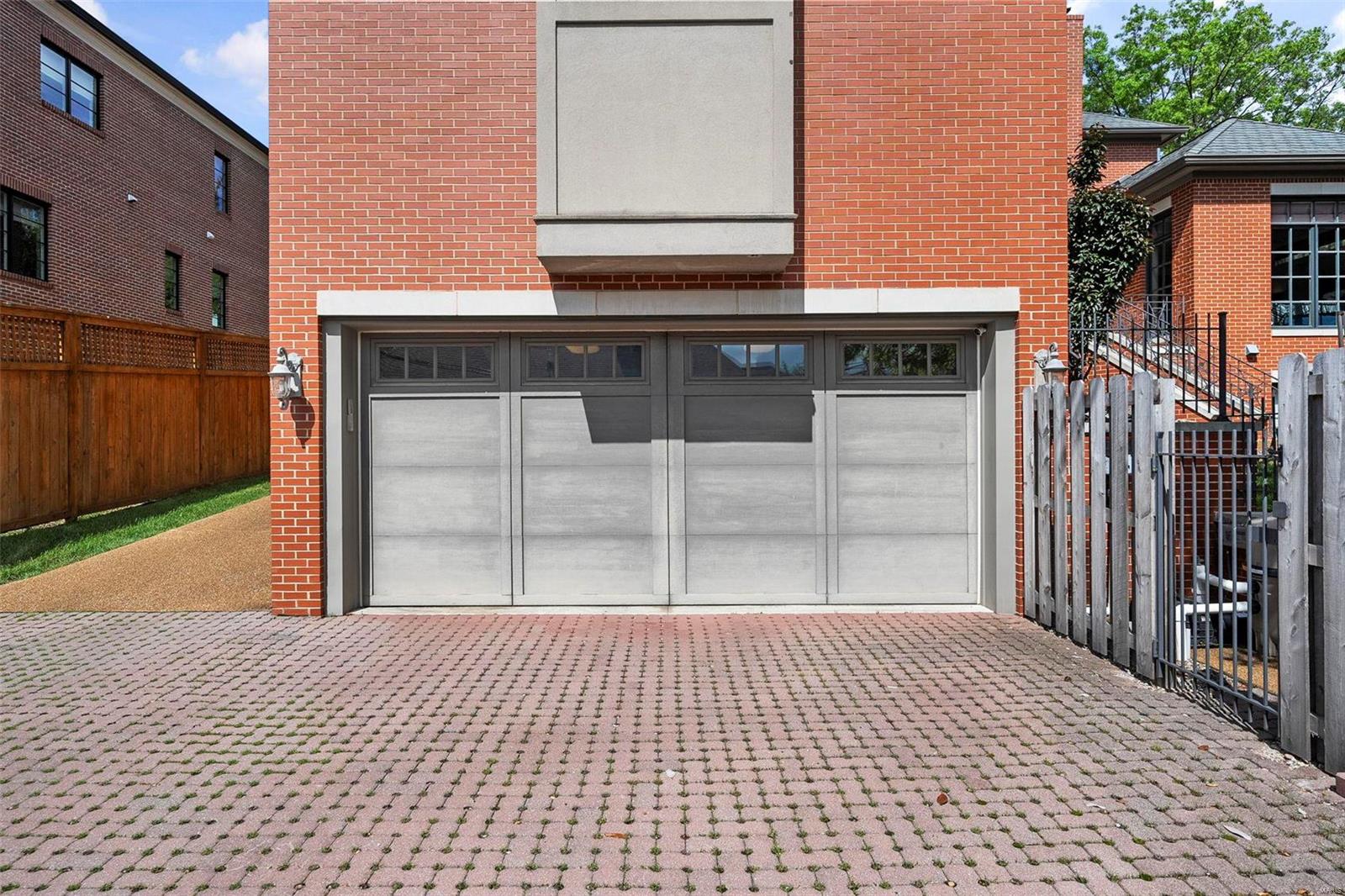 Clayton Gardens - Residential