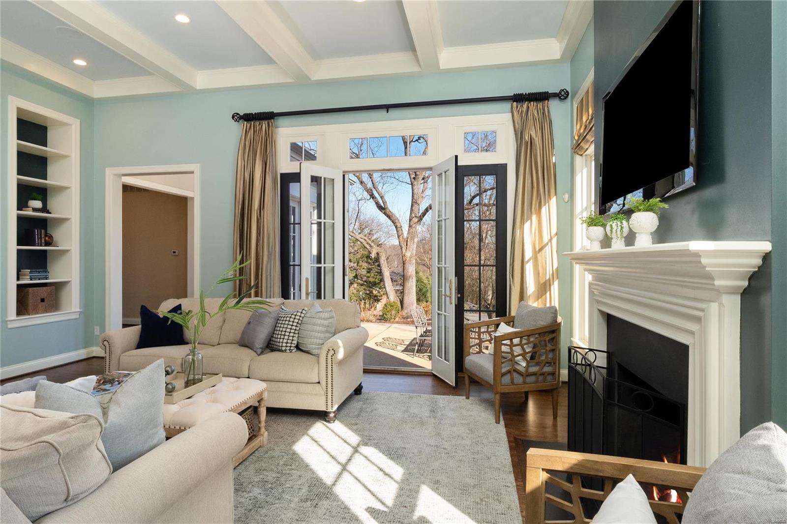 J Frintz Estate - Residential