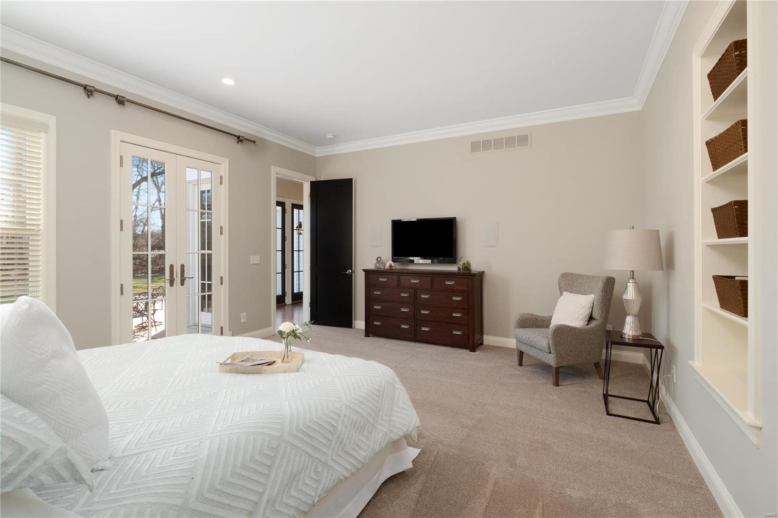 J Frintz Estate - Residential