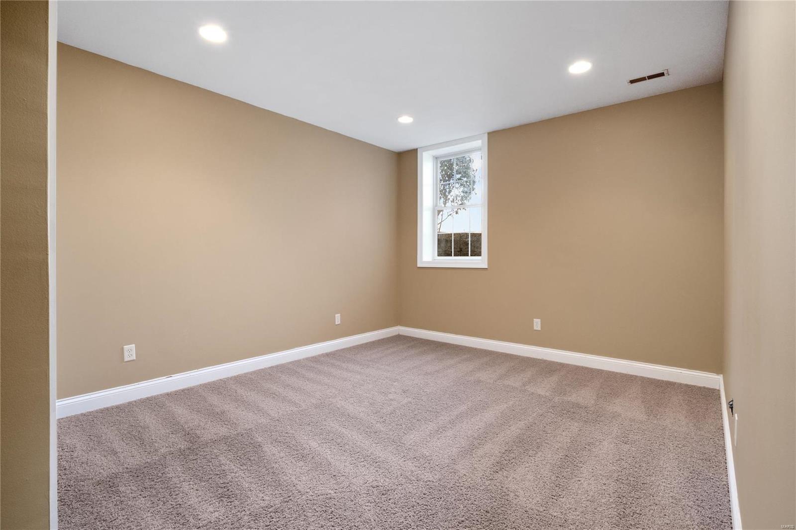 J Frintz Estate - Residential