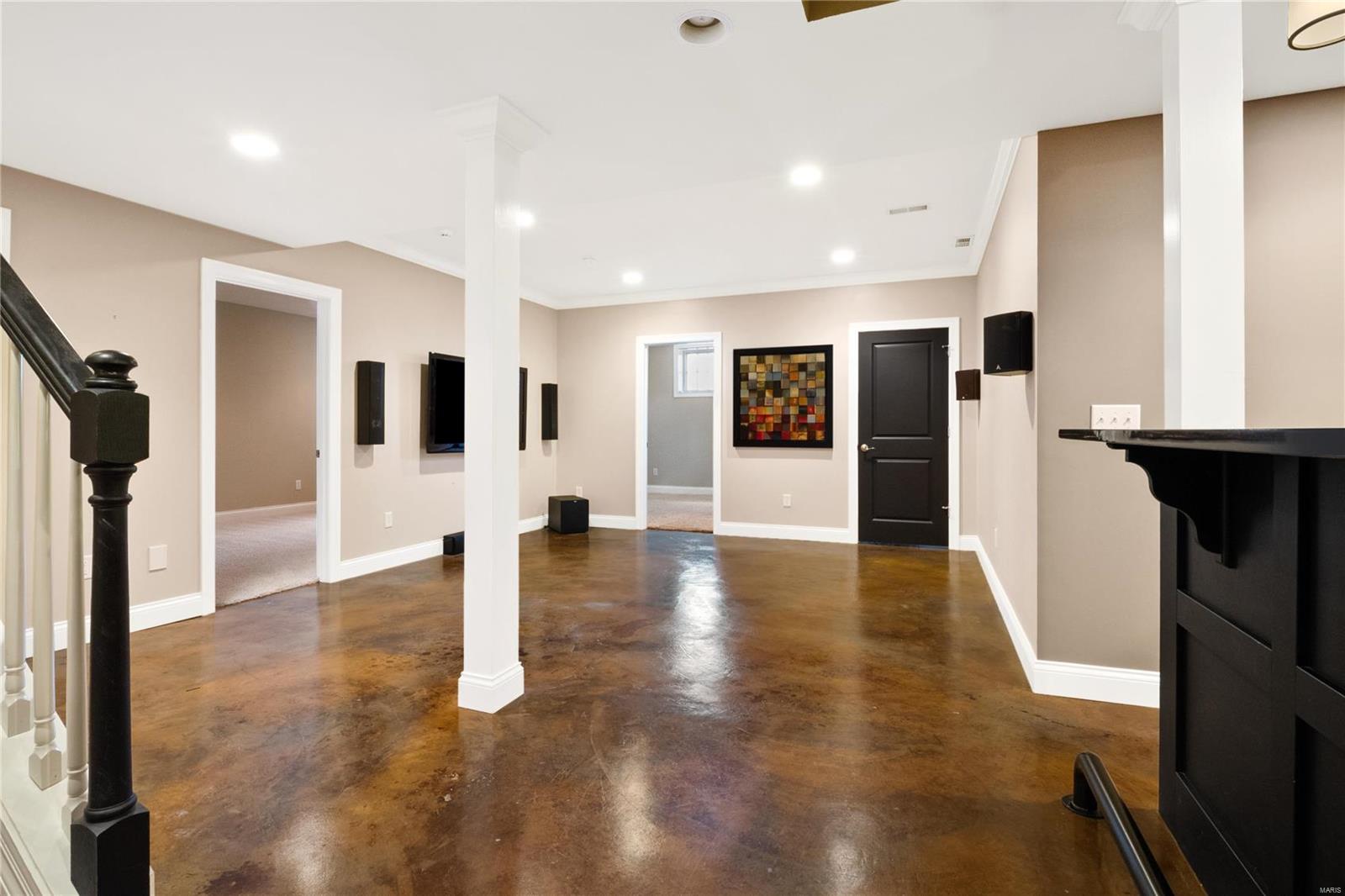 J Frintz Estate - Residential