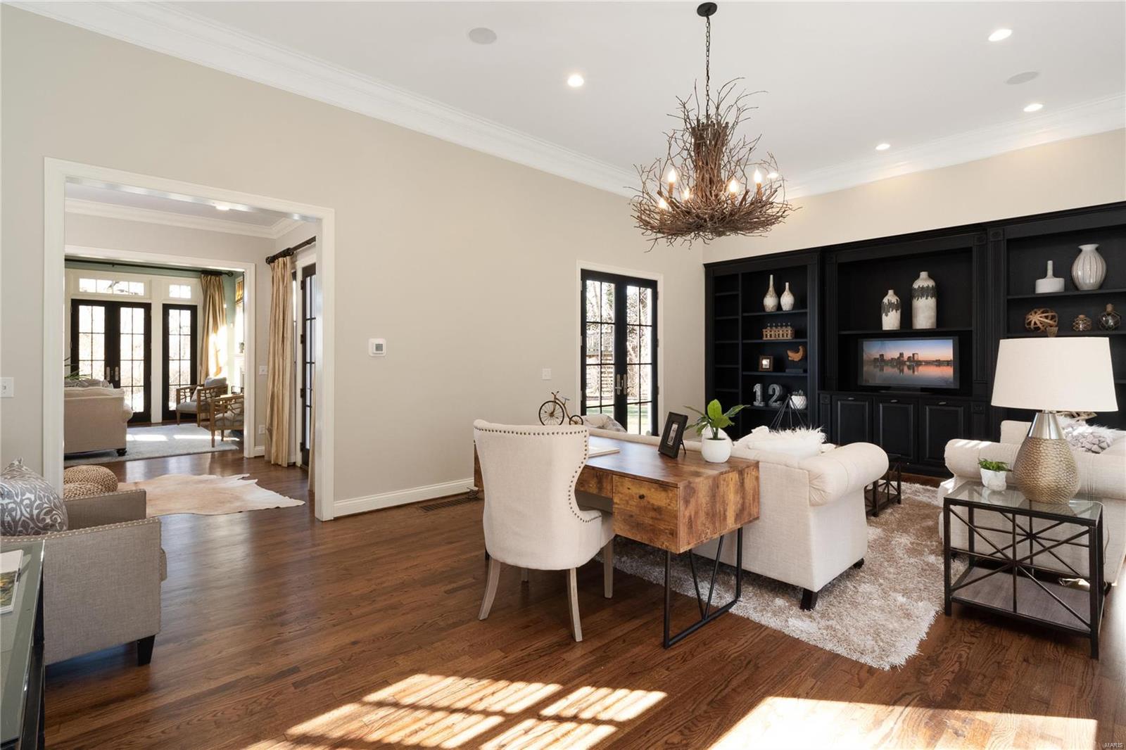 J Frintz Estate - Residential