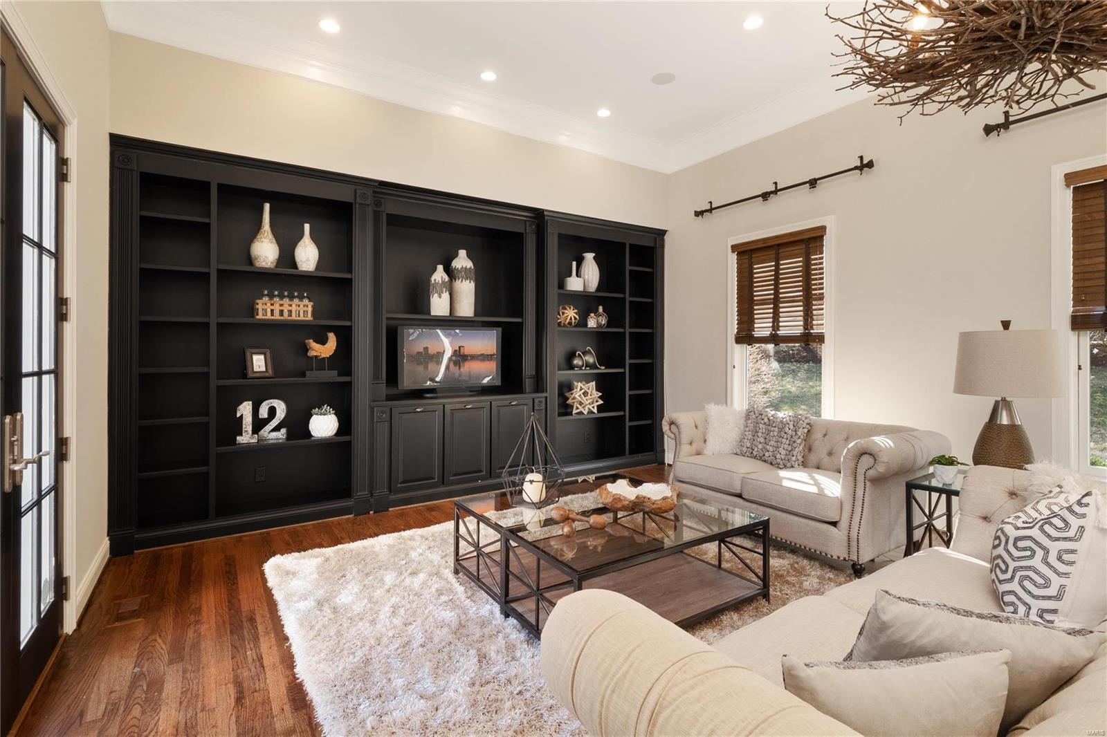 J Frintz Estate - Residential