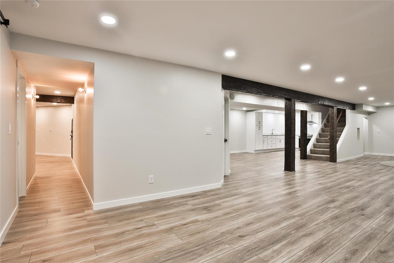 Old Woods Mill Manor 3 - Residential