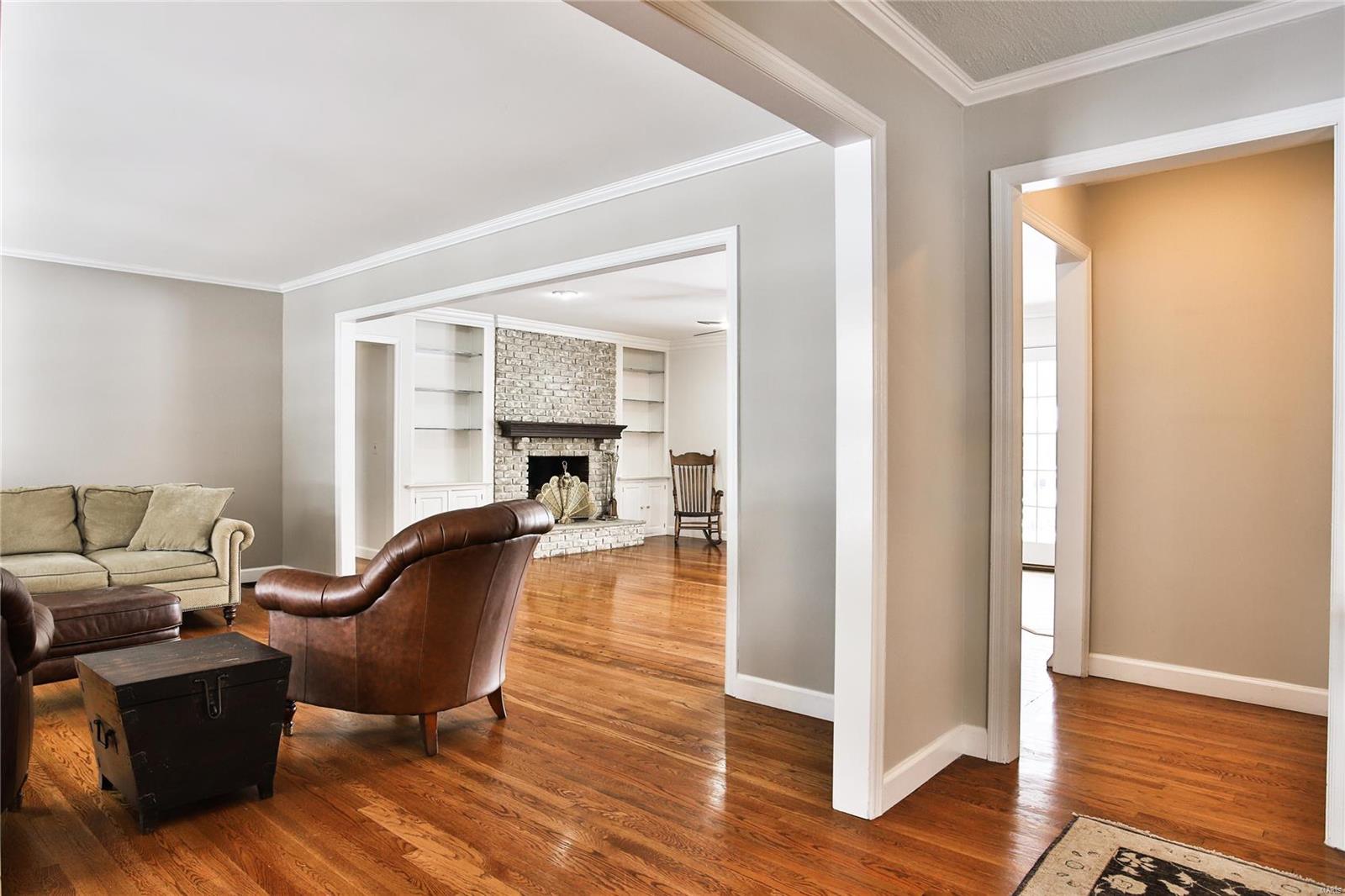 Old Woods Mill Manor 3 - Residential