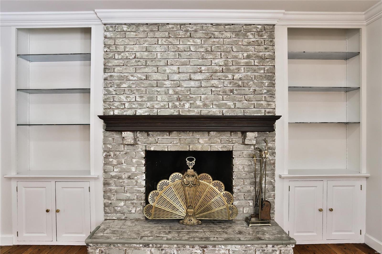 Old Woods Mill Manor 3 - Residential