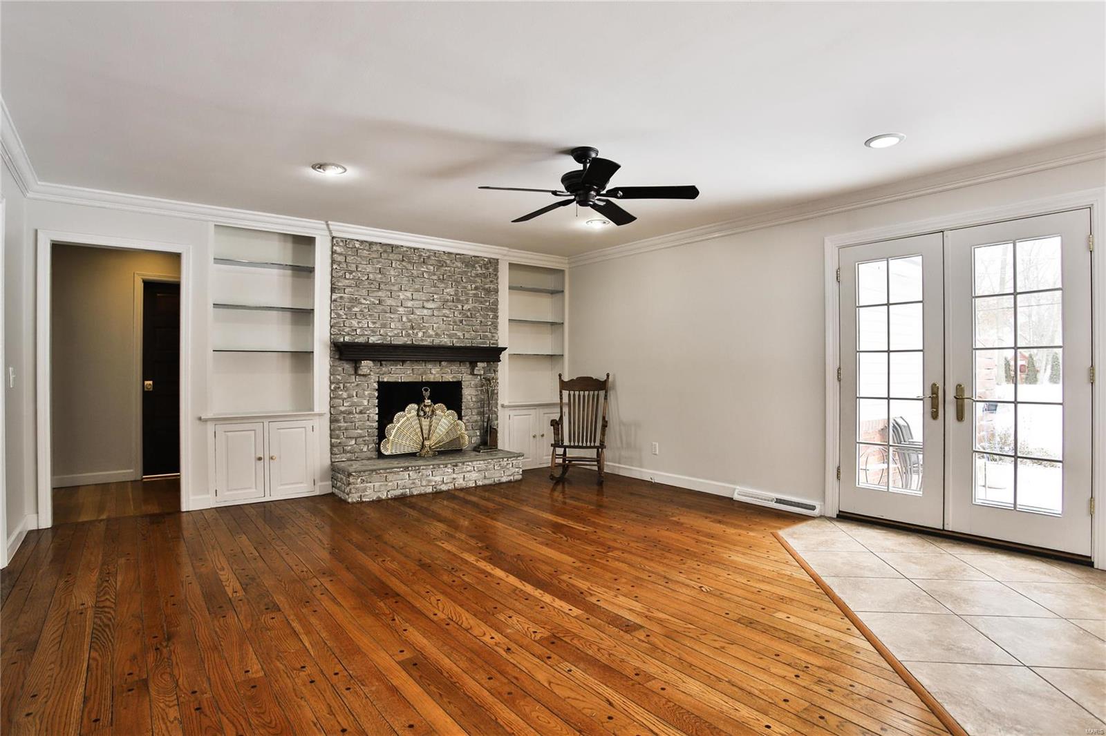 Old Woods Mill Manor 3 - Residential