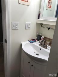 US Surv #843 - Residential