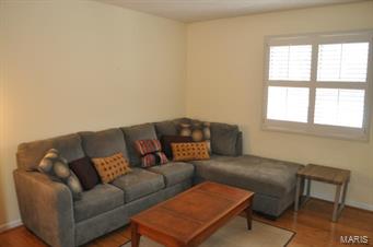 Brentwood Forest Condo Ph Three - Residential
