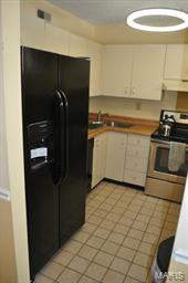 Brentwood Forest Condo Ph Three - Residential
