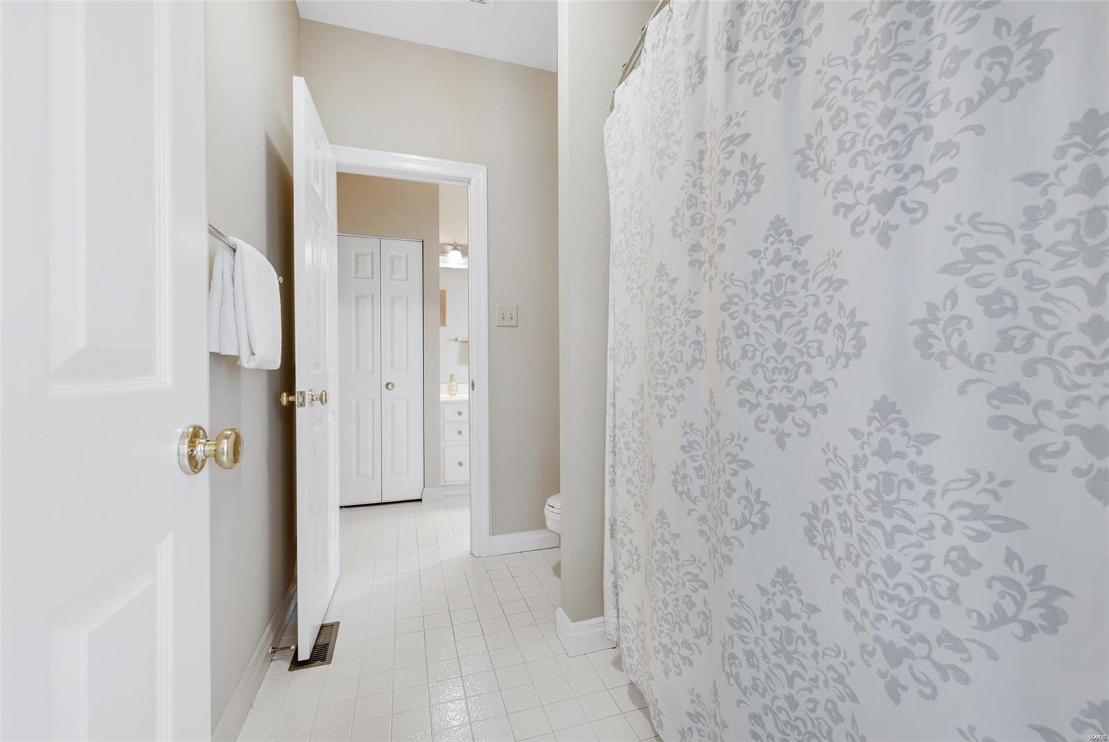 Three Sisters Farm 1 - Residential