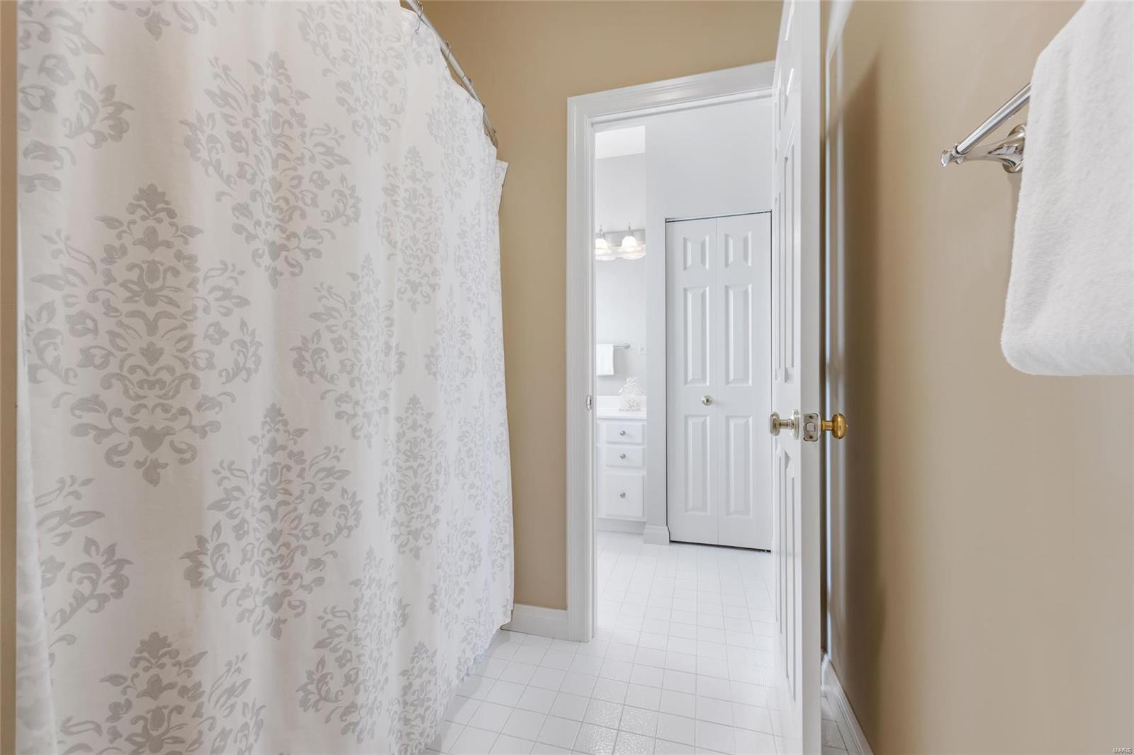 Three Sisters Farm 1 - Residential