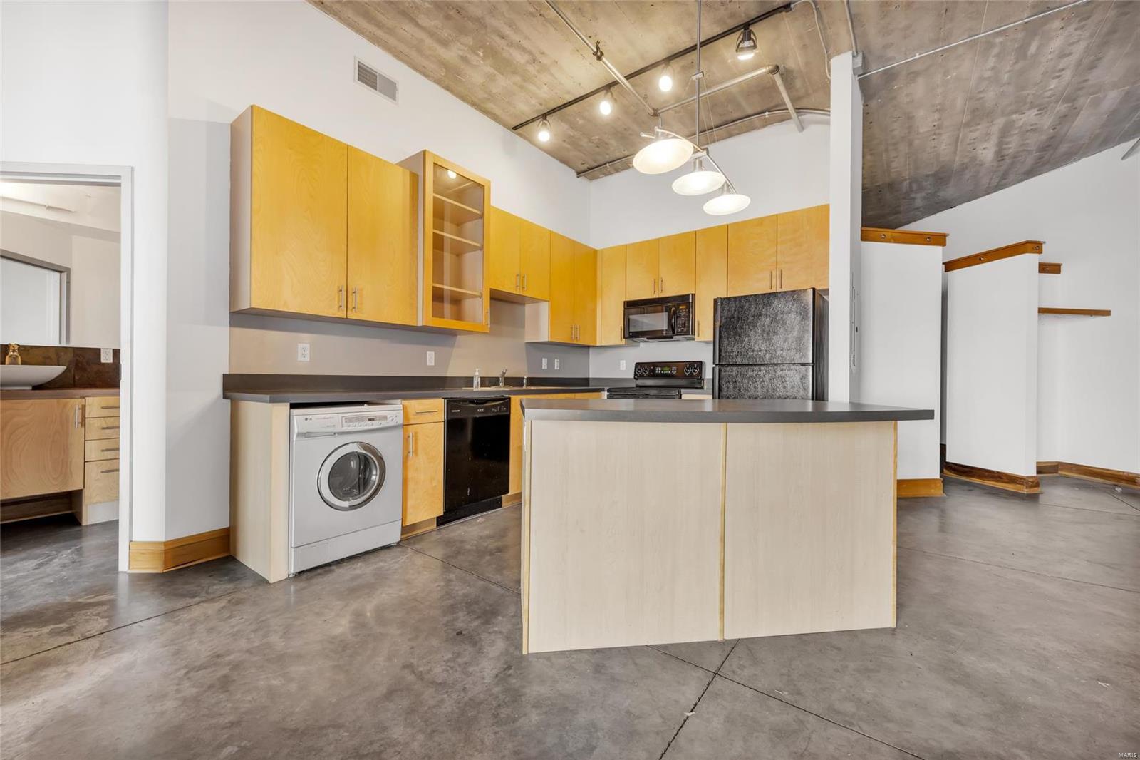 1601 Washington Avenue 310