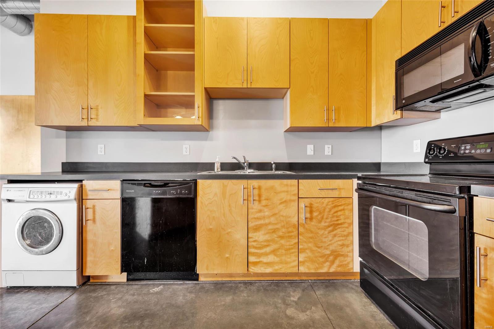 1601 Washington Avenue 310