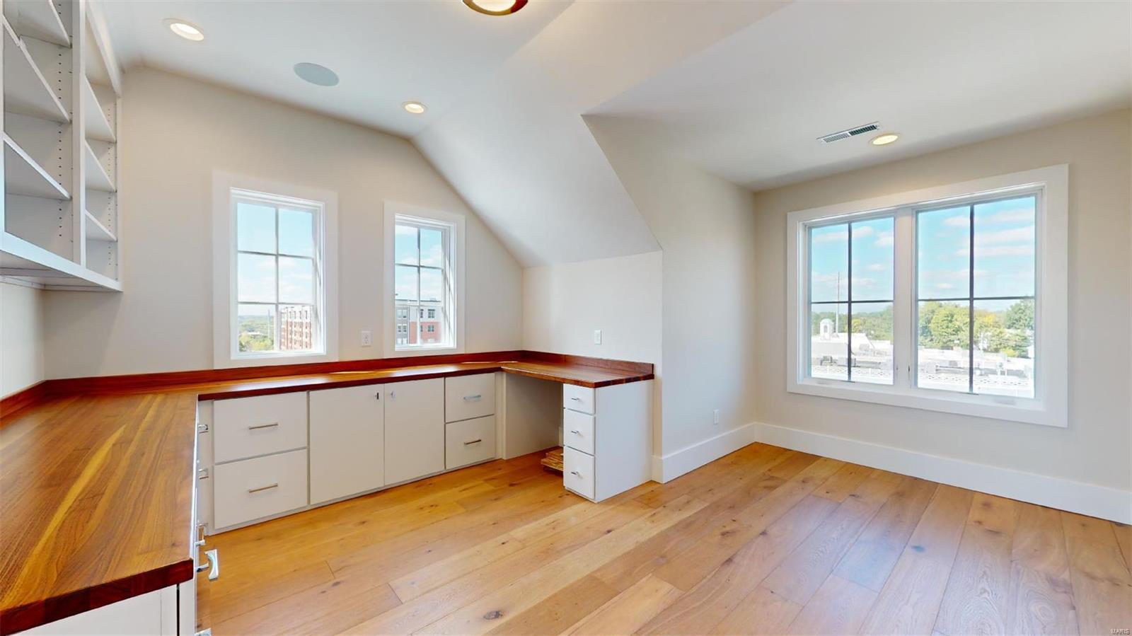 Townhomes of Clayton - Residential