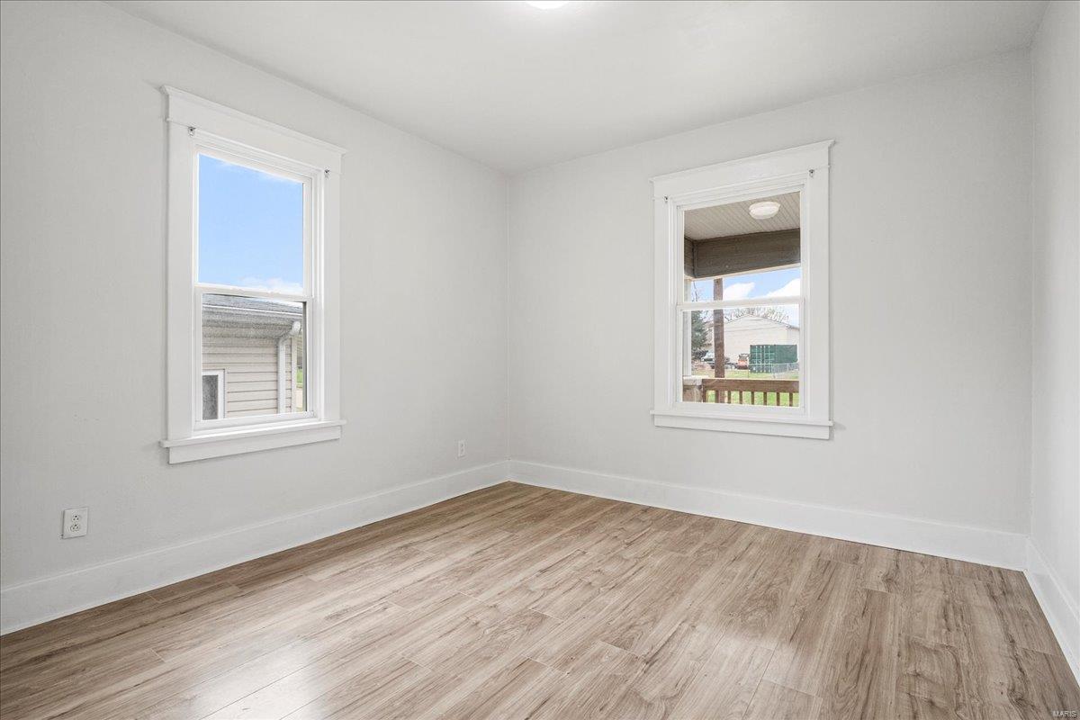 Madison, Illinois 62060, United States, 2 Bedrooms Bedrooms, ,1 BathroomBathrooms,Residential,Pending,102778