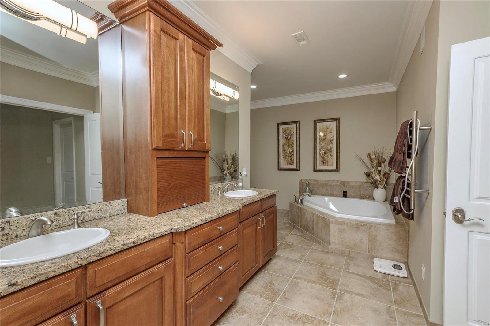 Hickory Hill - Residential