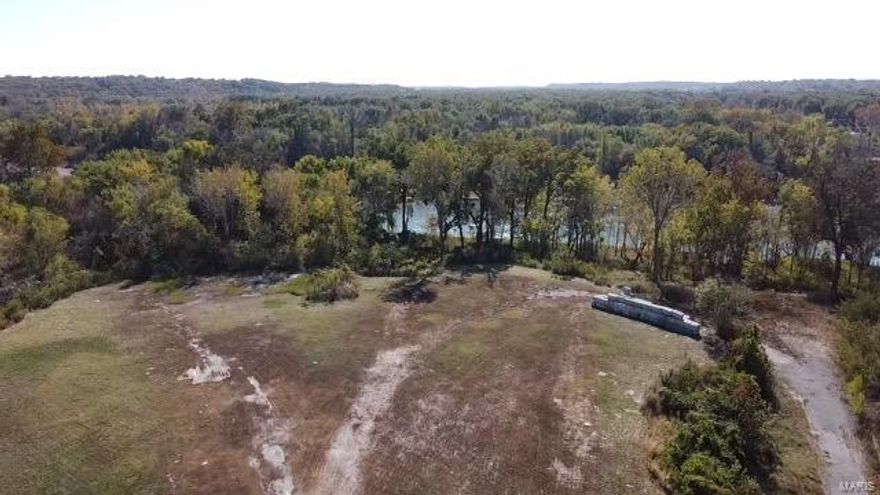 9.96 acres 
Zoned M-3 Planned Industrial
Industrial Location in Unincorporated St. Louis County
Ready for development