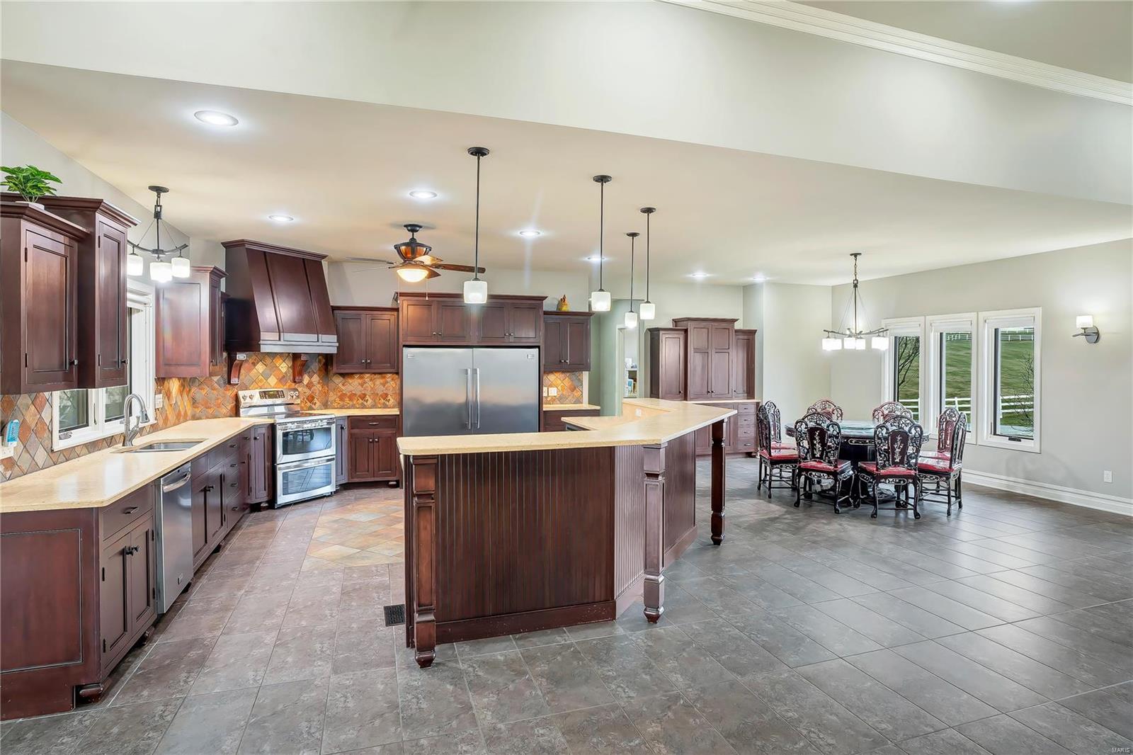 Lewis & Clark Trails - Residential