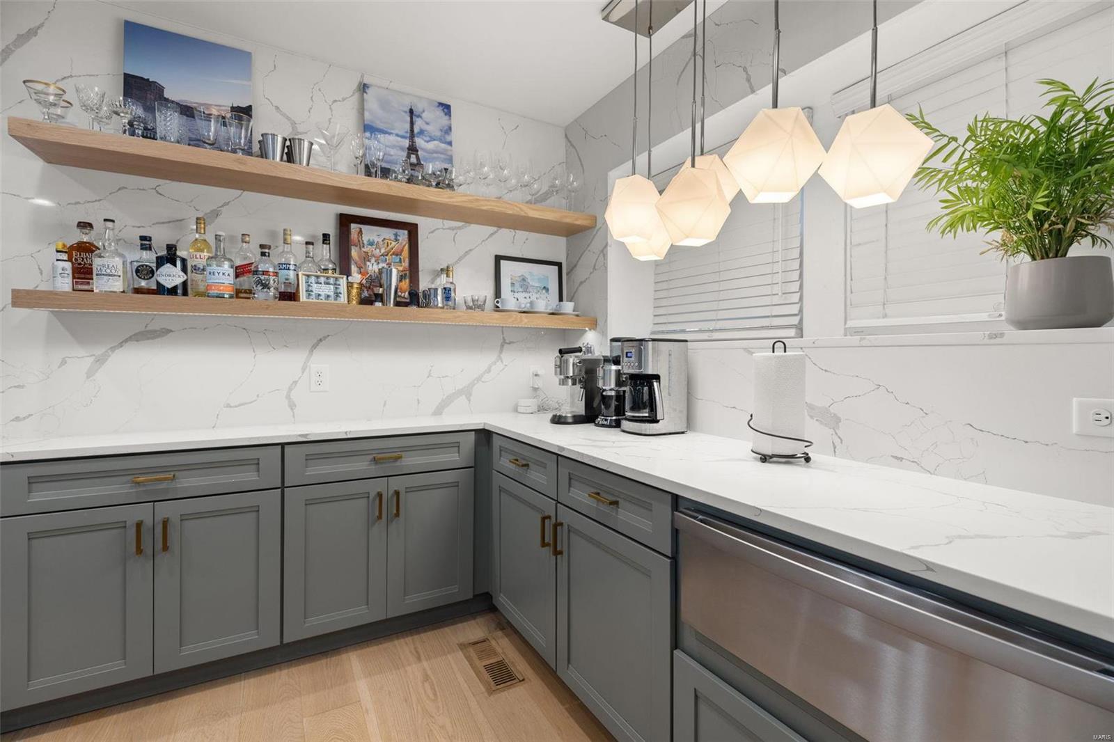 Hi Pointe - Residential