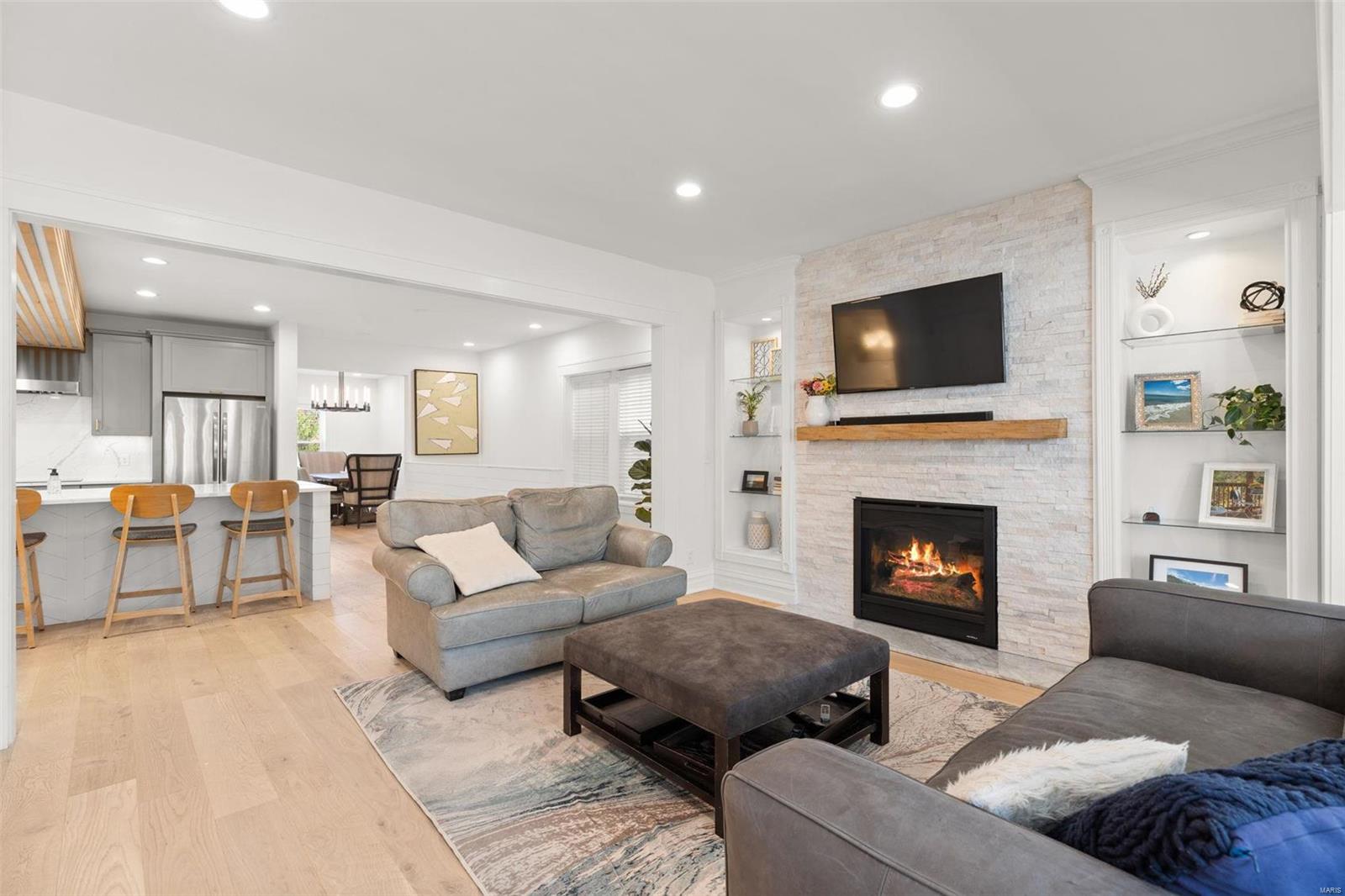 Hi Pointe - Residential