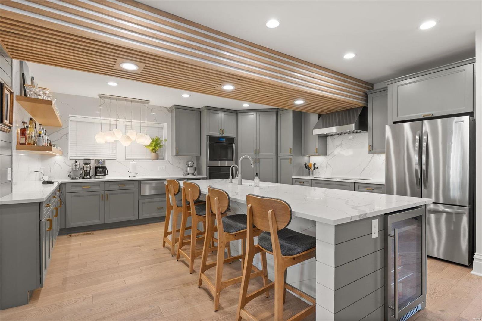 Hi Pointe - Residential