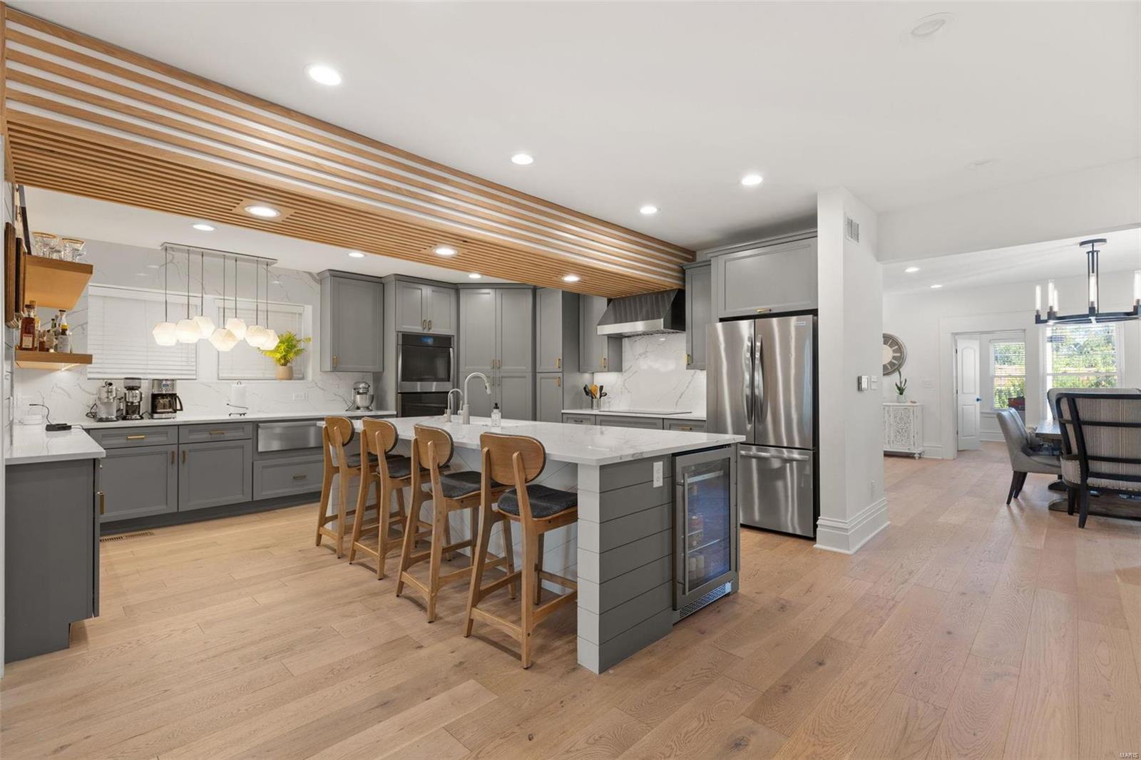 Hi Pointe - Residential